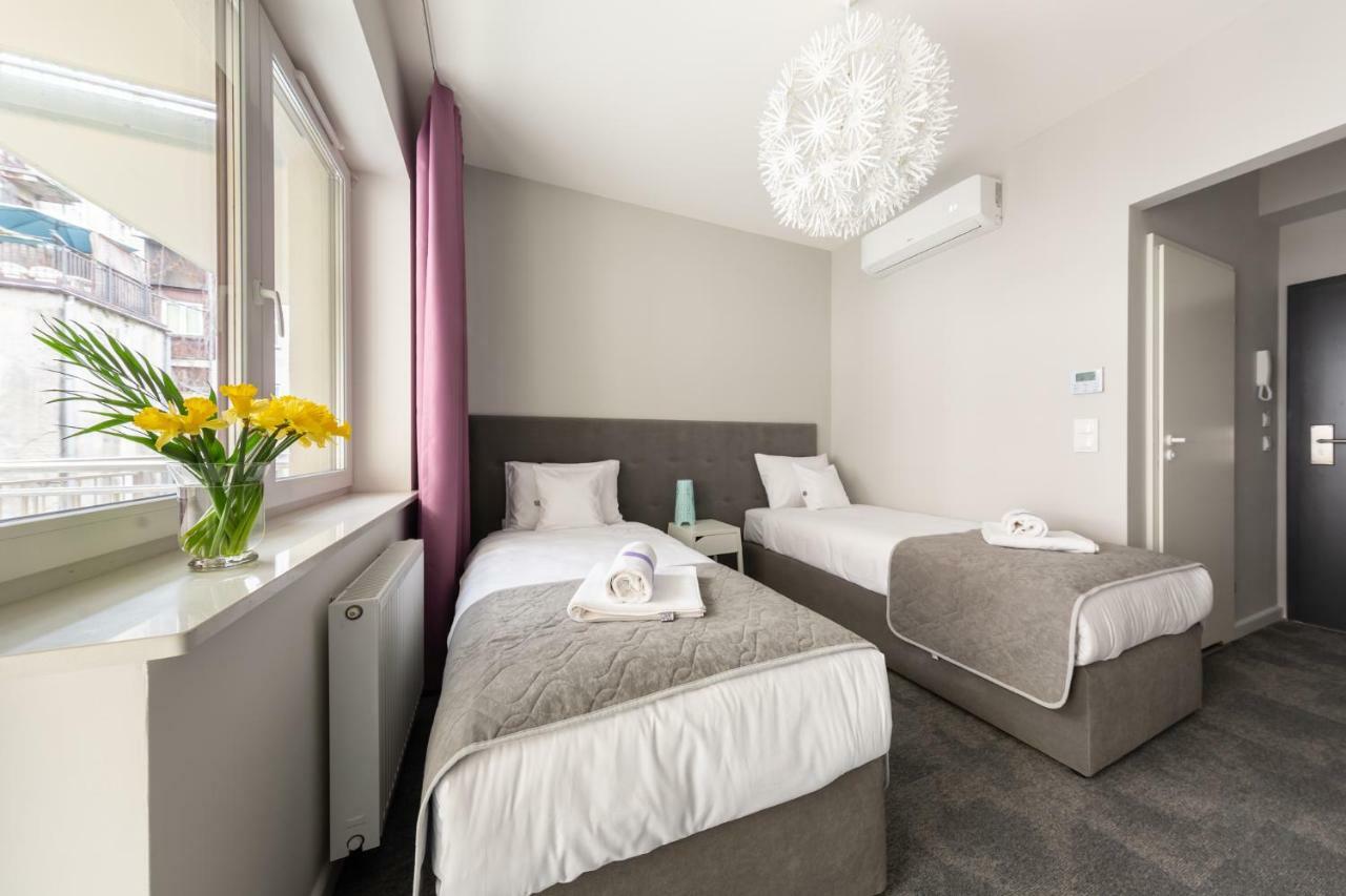 Playroom Aparthotel クラクフ エクステリア 写真