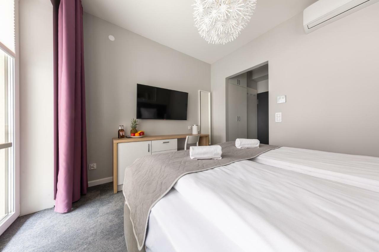 Playroom Aparthotel クラクフ エクステリア 写真