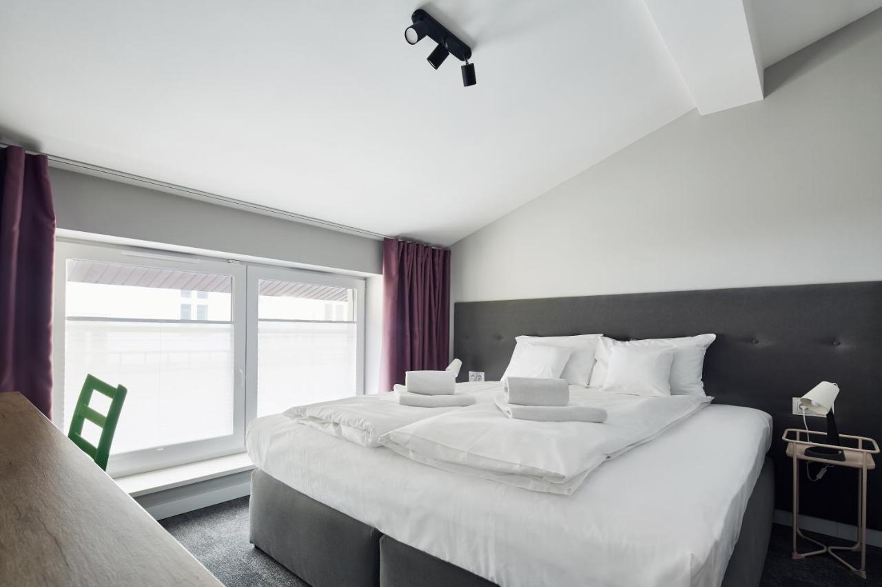 Playroom Aparthotel クラクフ エクステリア 写真